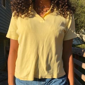 cute yellow collar top!